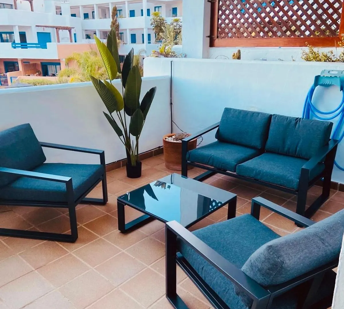 Duquesa Suites Golf And Garden Castillo de Sabinillas شقة