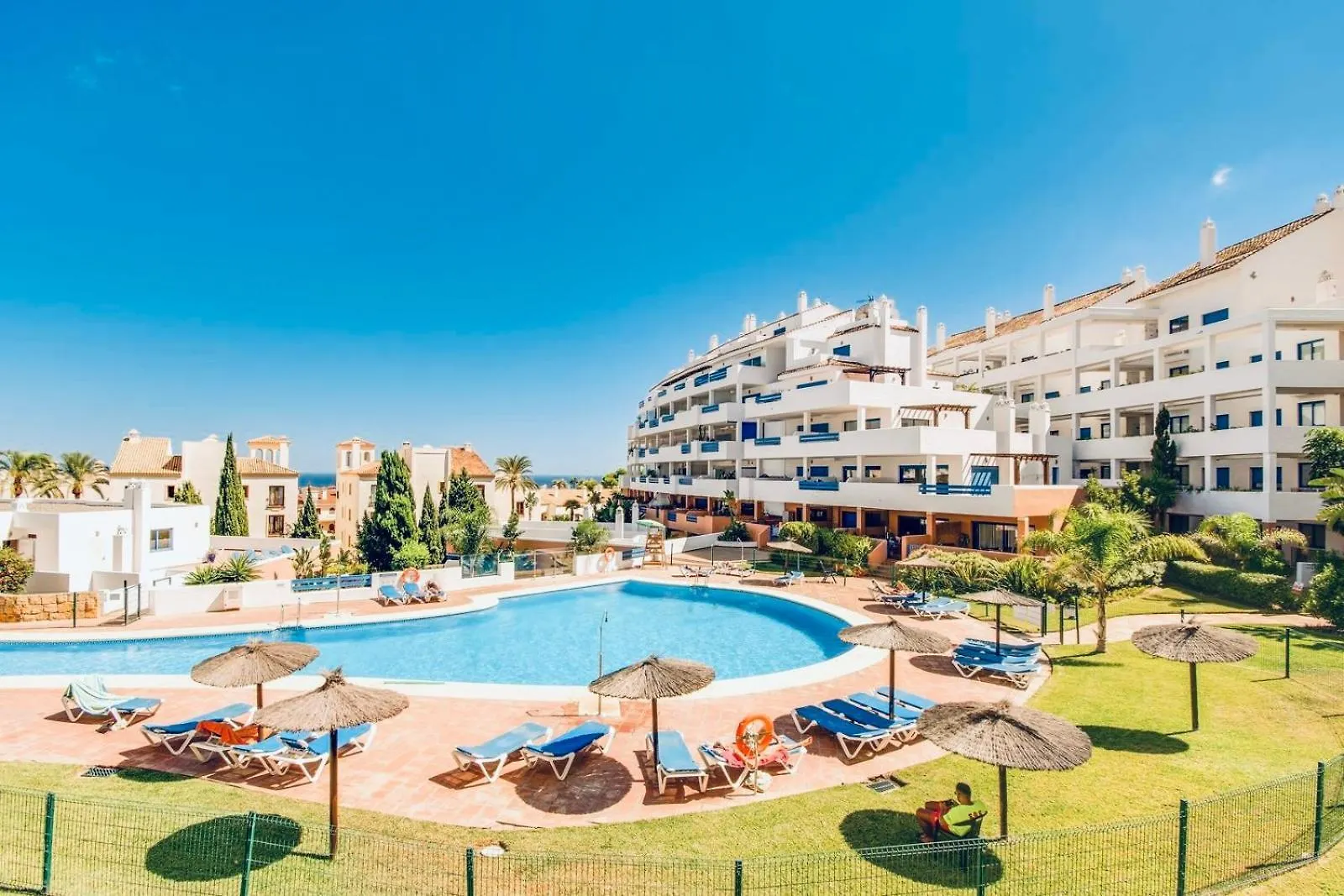 Duquesa Suites Golf And Garden Castillo de Sabinillas